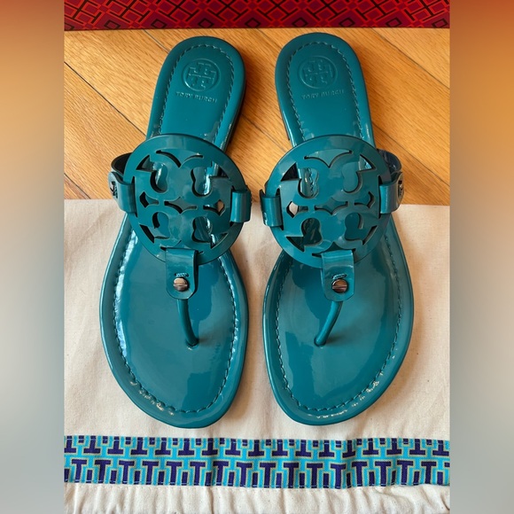 Tory Burch Teal Logo Thong Sandals - Picture 4 of 11